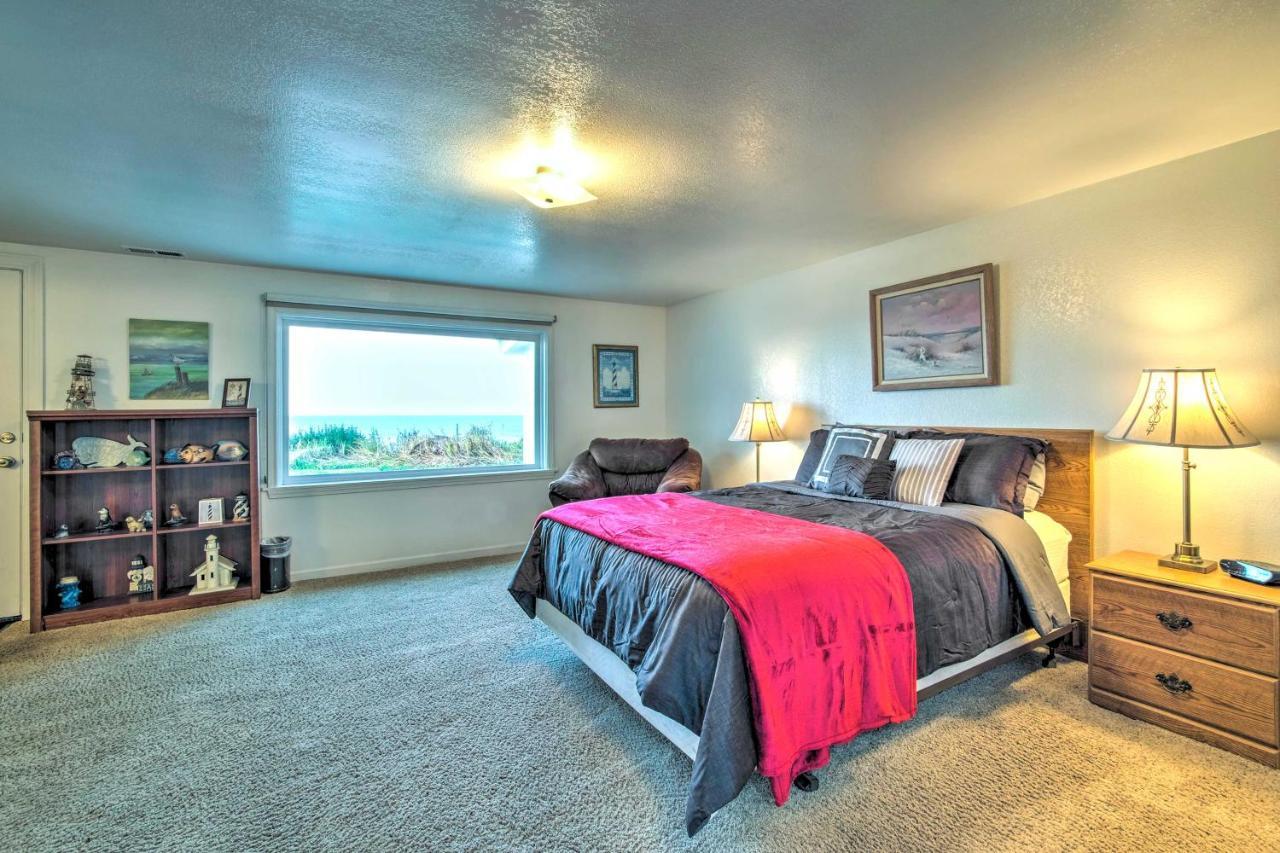 Cliffside Lighthouse Beach Home With Ocean View Coos Bay Exterior foto